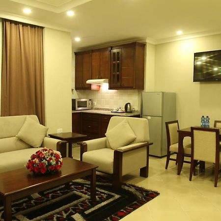 Geza Apartment Hotel Addis Ababa Bagian luar foto