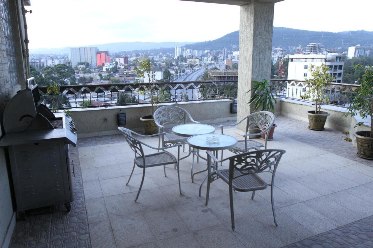 Geza Apartment Hotel Addis Ababa Bagian luar foto